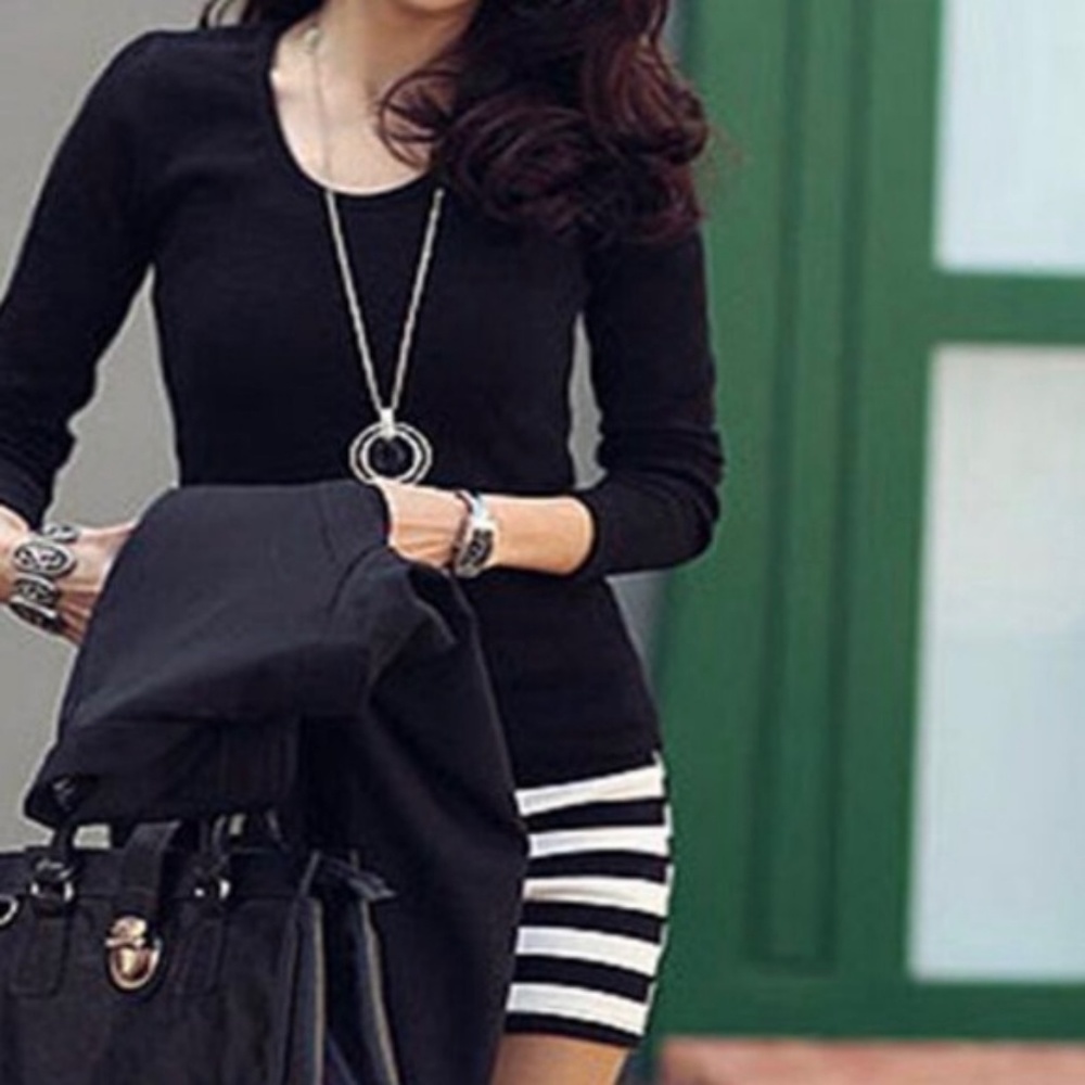 Black & White Striped Long Sleeve Bodycon Dress - Picture 4 of 7